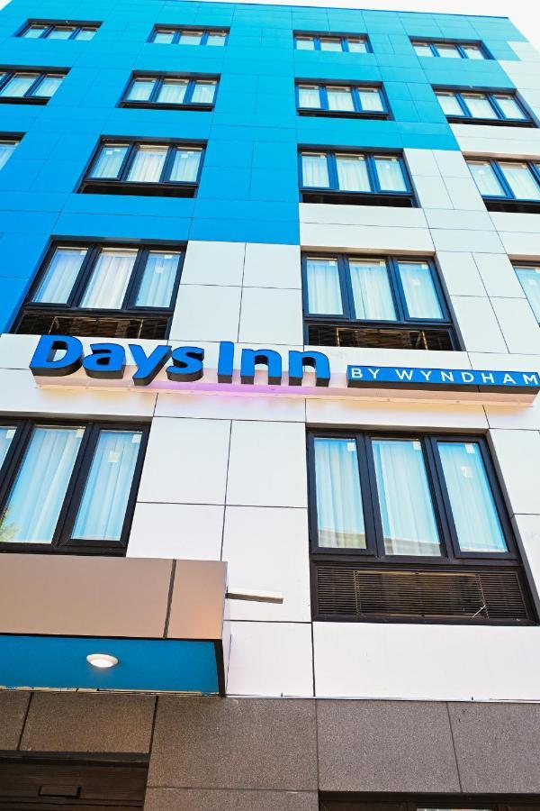 Days Inn By Wyndham Bronx Nyc New York Exterior photo